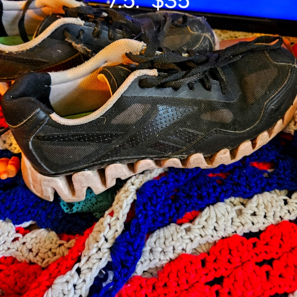 Steel toes